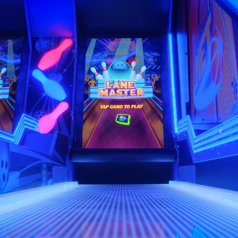 LP Arcade Heritage Pointe Calgary LaunchPad Golf